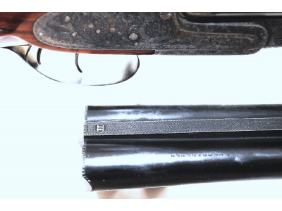 Escopeta paralela marca Ignacio UGARTECHEA calibre 12