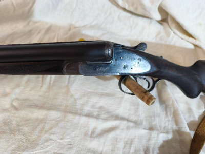 Escopeta plana trust cañones de 66 cm