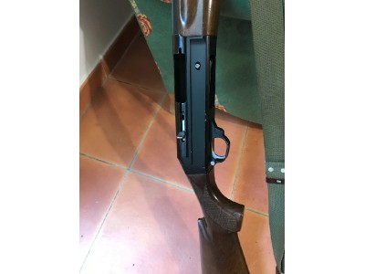 Escopeta Repetidora Benelli SL 121 calibre 12