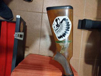 Escopeta repetidora Beretta del calibre 12.