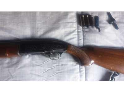 Escopeta repetidora Beretta mod.303