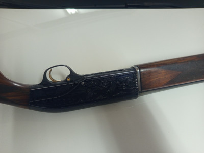 Escopeta Repetidora Breda