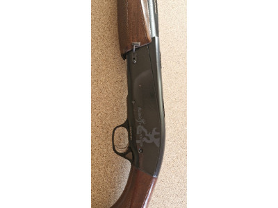 Escopeta repetidora Browning