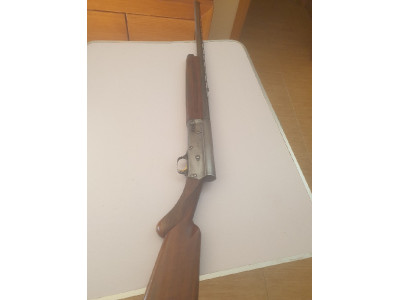 Escopeta repetidora browning auto5