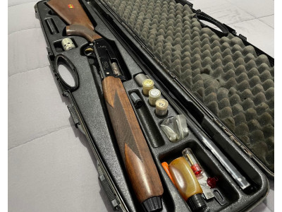 Escopeta repetidora Browning Gold Fusion