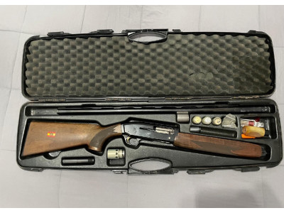 Escopeta repetidora Browning Gold Fusion