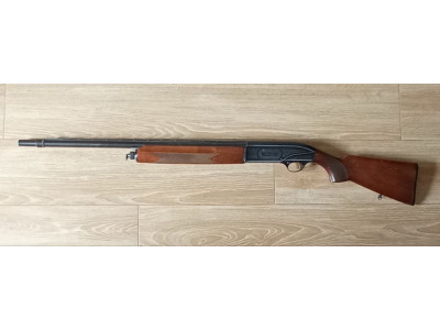 Escopeta Repetidora Breda Saut Calibre 12