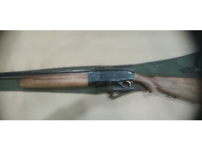 Escopeta Franchi Semiautomática Calibre 12