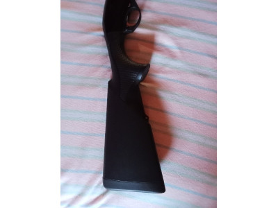 Escopeta semiautomática Benelli montefeltro