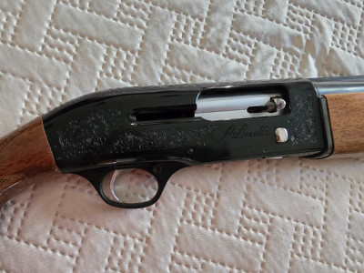 Escopeta semiautomática Beretta A301 – Calibre 12