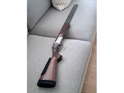 Escopeta superpuesta Miroku MK-38 TRAP.