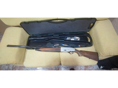Escopetas Beretta Cal. 12 (686 Silver Pigeon + A400 Xplor)