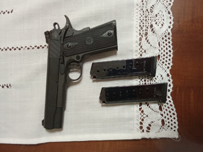 Está es la última.vendo pistola rock island md.1911,calibre