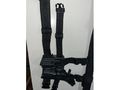 Funda Blackhawk Serpa Nivel 3 para Glock 17 y cinturón