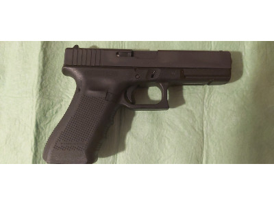 glock 17 4 gereracion estado inpoluto