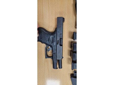 Glock 26 gen 3 sin uso con accesorios