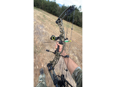 Hoyt alpha x 33+ accesorios