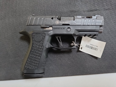 Kit Sig Sauer X Compact Spectre con accesorios