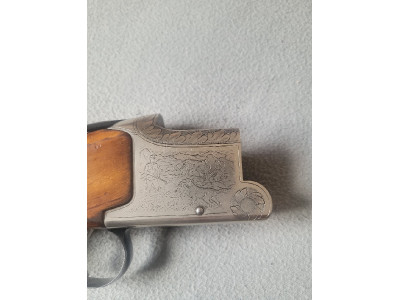 Laurona superpuesta ??