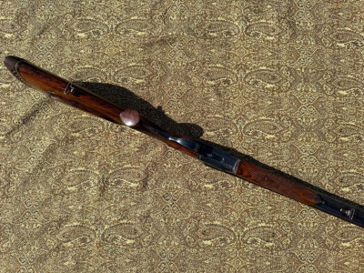 Magnífico rifle yuxtapuesto de Víctor Sarasqueta calibre 375