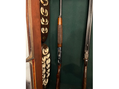 Magnifica escopeta repetidora Franchi