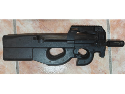 P90 Classic Army + cargadores