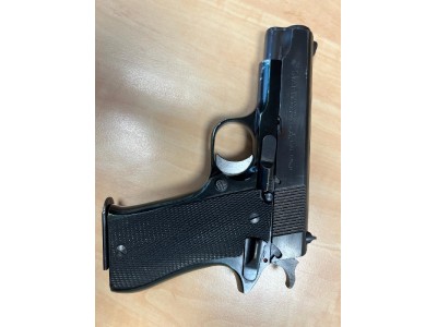 PISTOLA  STAR  9PB  CON UN CARGADOR