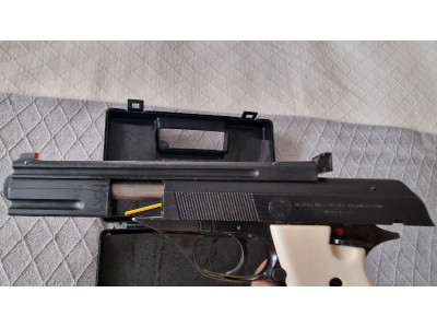 Pistola Astra TS22 