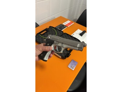 PISTOLA BERETTA  F92 FS  INOX 9 MM