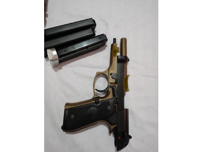 Pistola Beretta 92 fs bronze