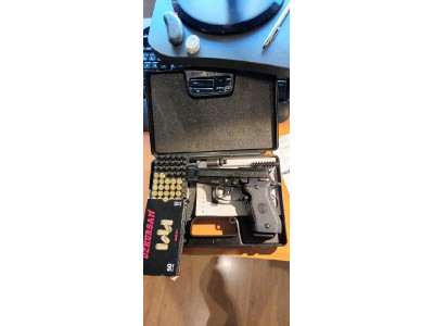 Pistola BRUNI mod. 85, cal 9mm P.A.K.