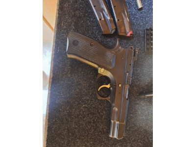 Pistola cz 85 9m parabelum