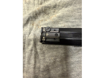 Pistola CZ 85 COMBAT