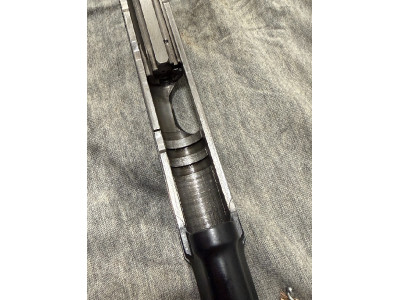 Pistola CZ 85 COMBAT