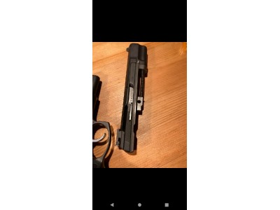 Pistola CZ 85 Combat