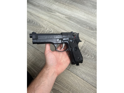 Pistola de Aire Comprimido Daisy PowerLine 500 Raven - Cal .
