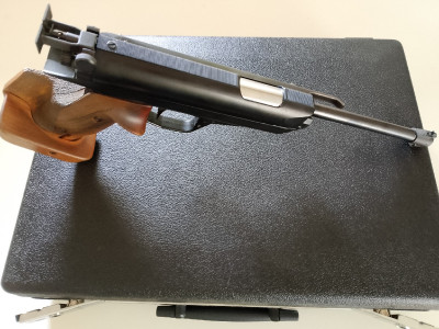 Pistola Feinwerkbau lp80