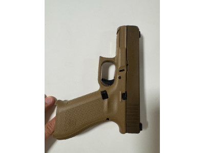 PISTOLA GLOCK 19X coyote
