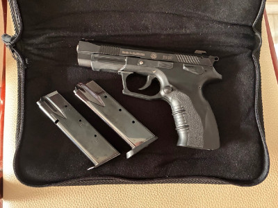 Pistola Grand power K100