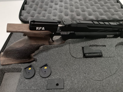 Pistola Reximex RPA 5,5mm