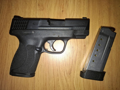 Pistola Smith & Wesson M&P Shield 2.0 45 ACP