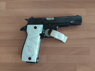 PISTOLA STAR 9 MM CORTO