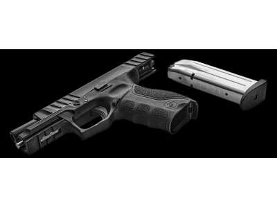 Pistola STR9   9mm. Stoeger