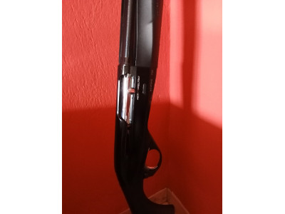 Repetidora Montefeltro black