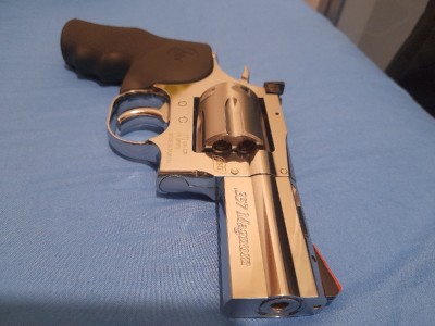 Revólver ASG Dan Wesson 715 - 2,5" Plata Co2 Plomo