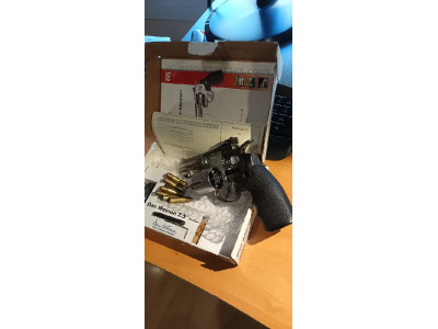 Revólver Dan Wesson 2.5", Silver