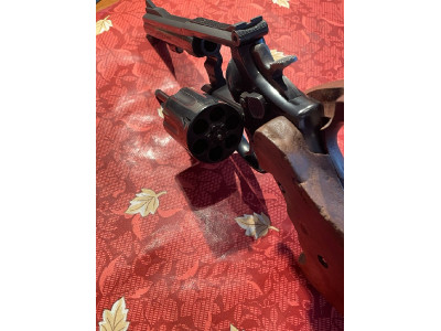 Revólver Smith&wesson model 15 - 6
