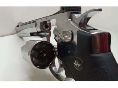 REVOLVER  DAN WESSON ,4.5  CO2