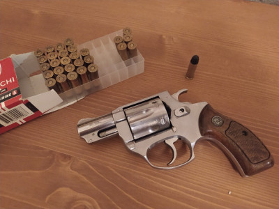 Revolver Astra inox 2" cal.38 especial