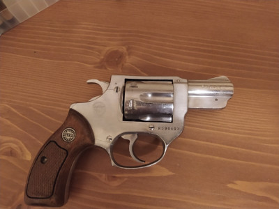 Revolver Astra inox 2" cal.38 especial